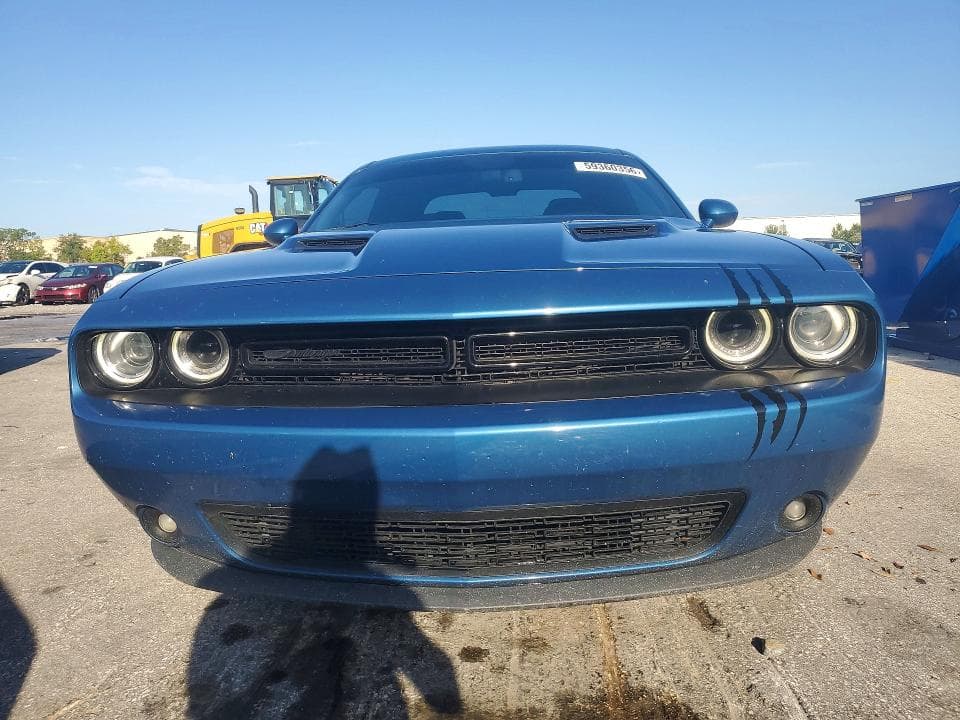 2020 DODGE CHALLENGER SXT 5