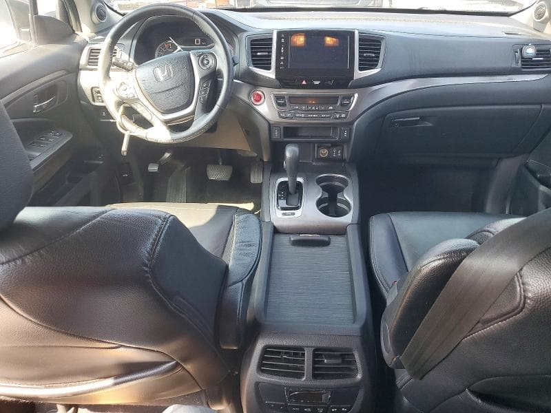2017 HONDA PILOT 8