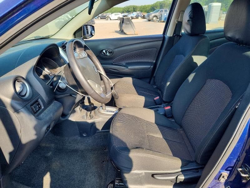 2019 NISSAN VERSA SV 7