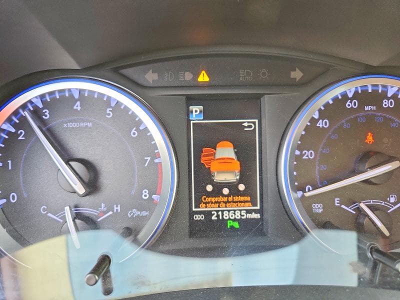 2018 TOYOTA HIGHLANDER LIMITED 9