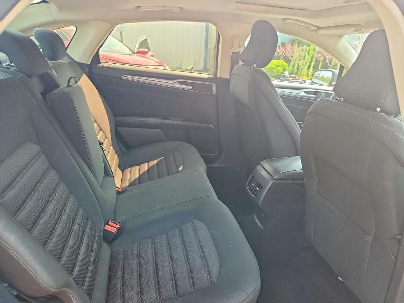 2017 FORD FUSION SE 10