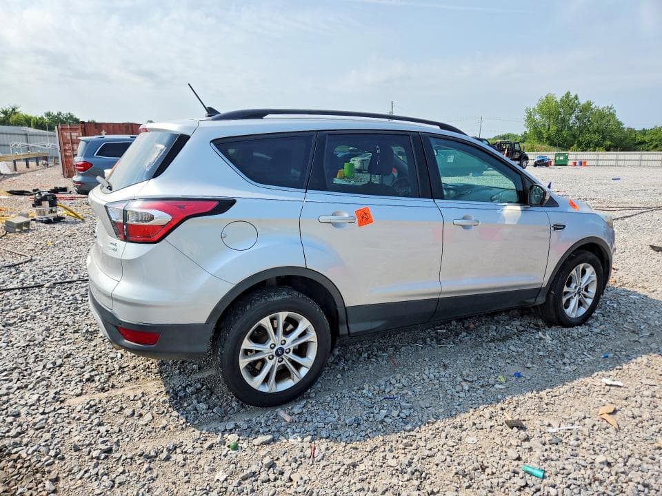 2018 FORD ESCAPE SEL 3