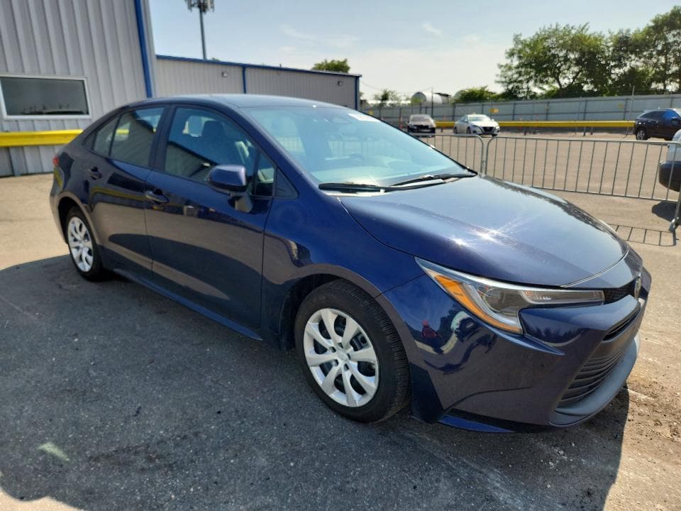 2025 TOYOTA COROLLA LE 4