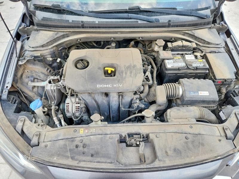 2018 HYUNDAI ELANTRA SEL 11