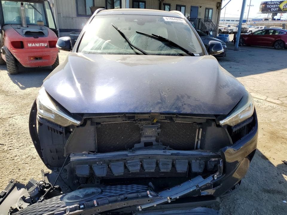 2019 INFINITI QX50 ESSENTIAL 5