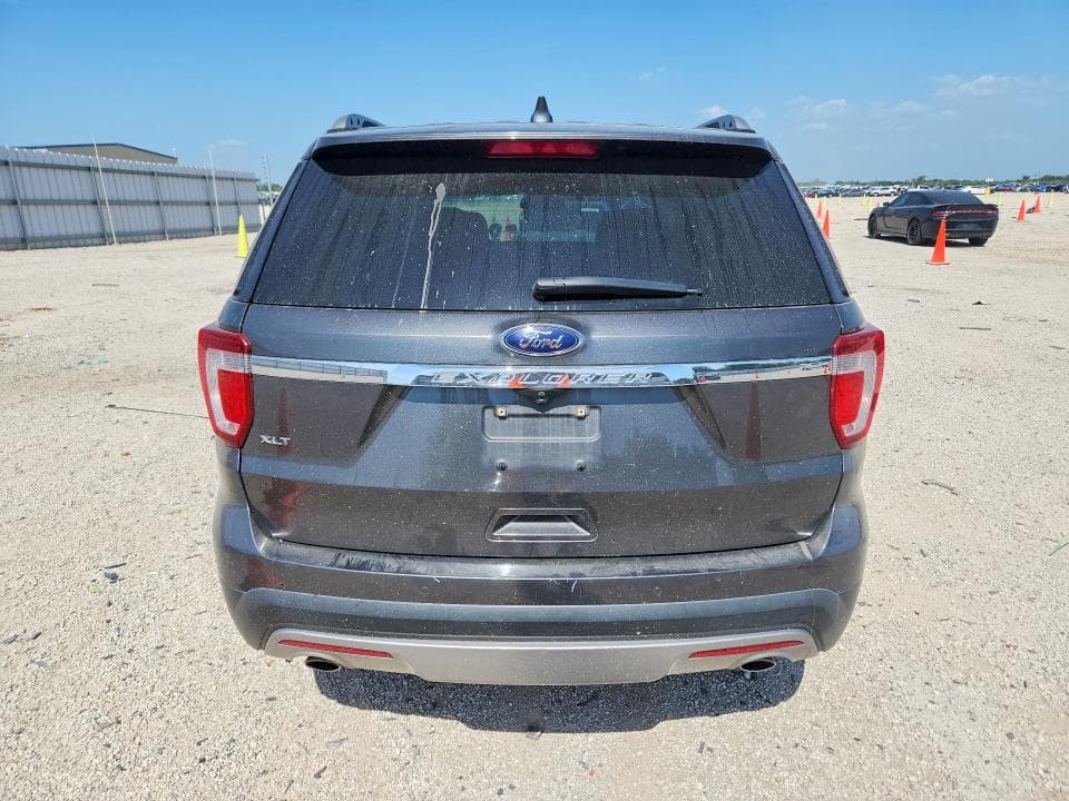 2017 FORD EXPLORER XLT 6