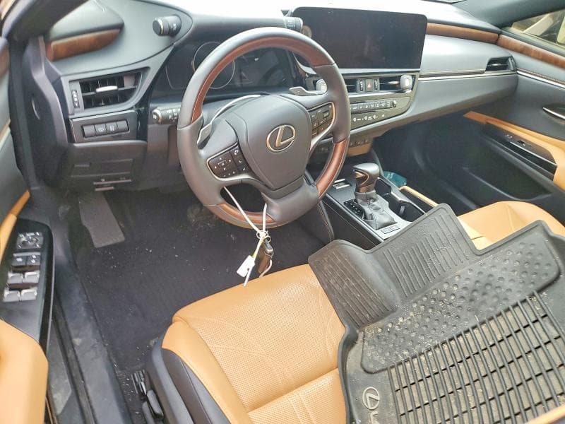2023 LEXUS ES 300H ULTRA LUXURY 8