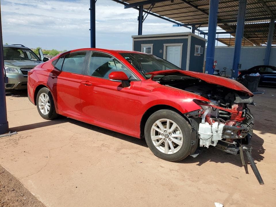 2025 TOYOTA CAMRY LE 4