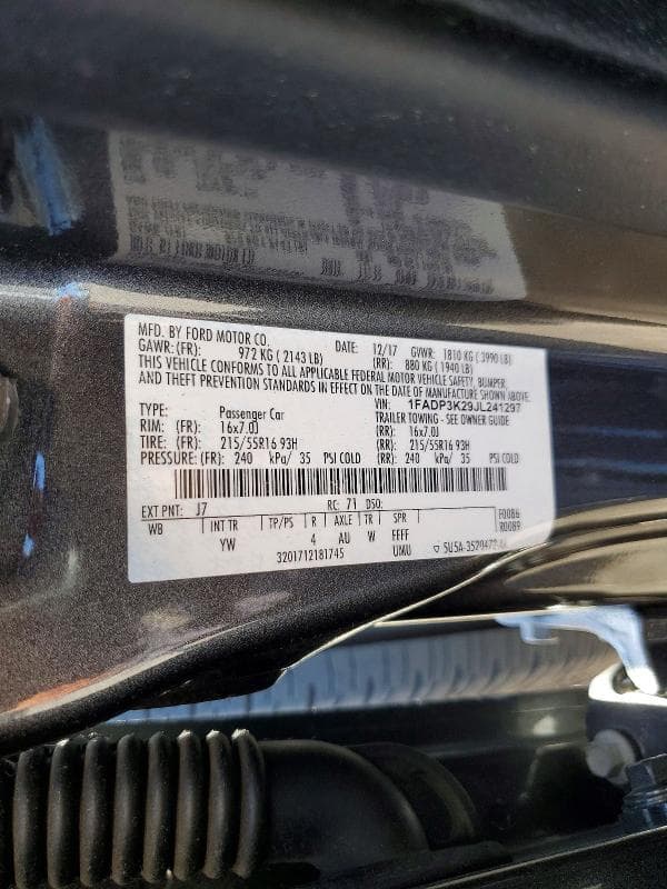 2018 FORD FOCUS SE 12