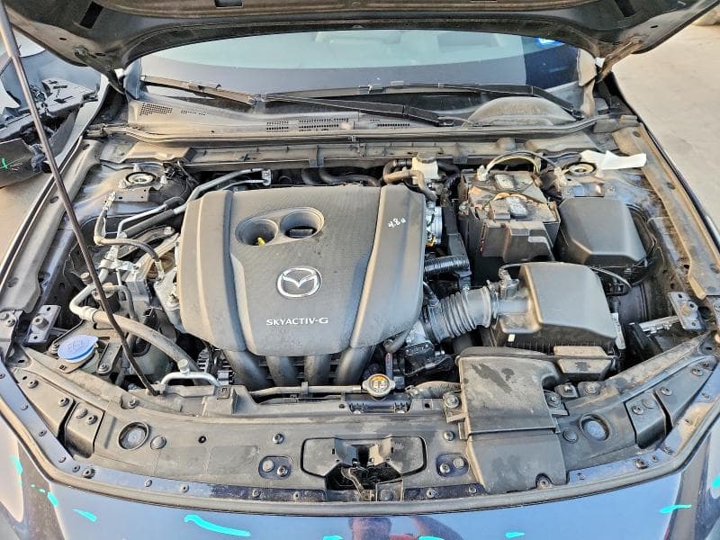 2020 MAZDA 3 PREMIUM 11