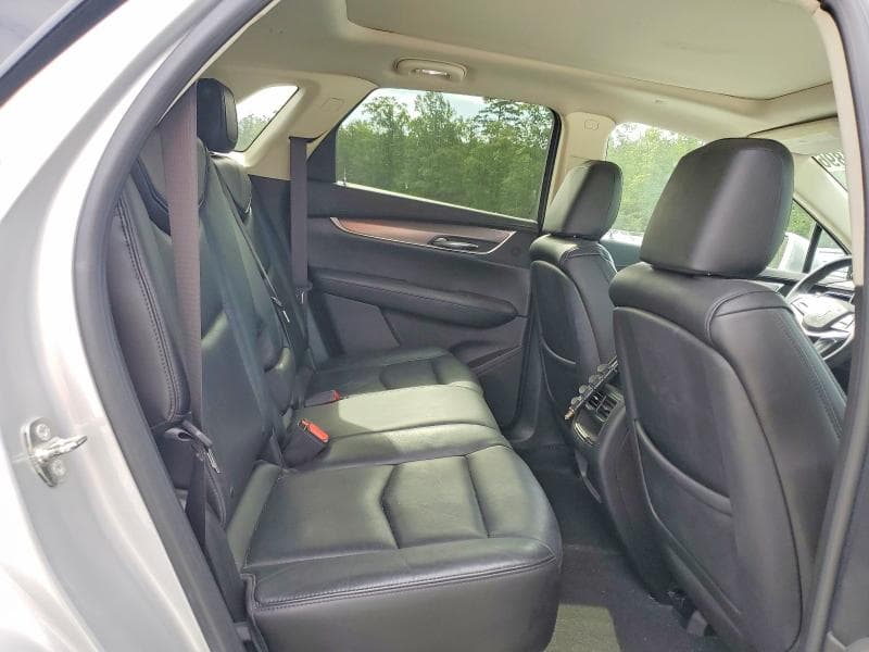 2017 CADILLAC XT5 LUXURY 11