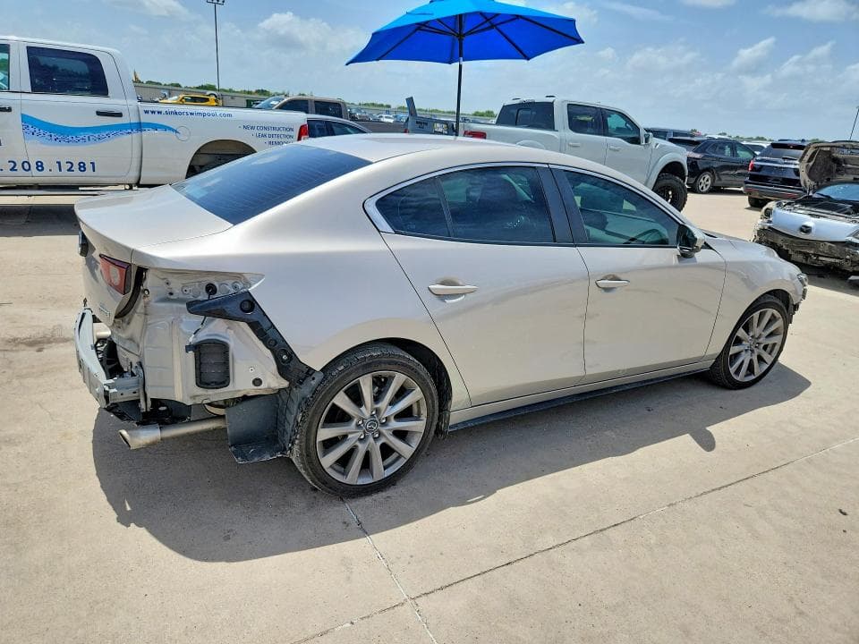 2024 MAZDA 3 PREFERRED 3