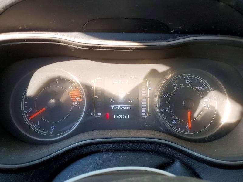 2019 JEEP CHEROKEE LATITUDE PLUS 9
