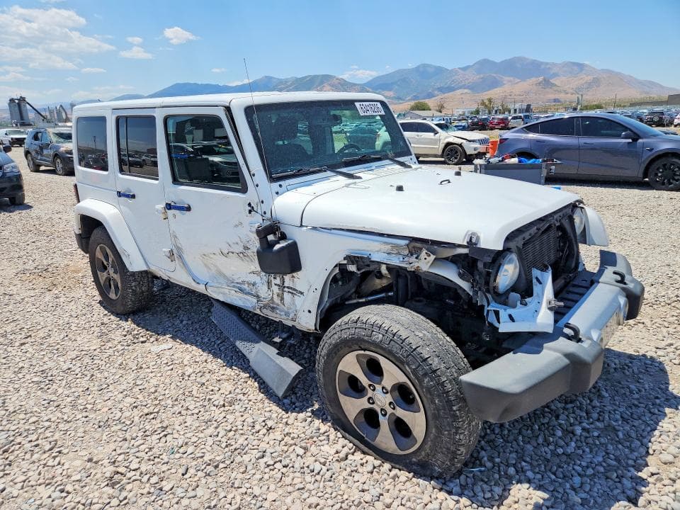 2018 JEEP WRANGLER UNLIMITED SAHARA 4