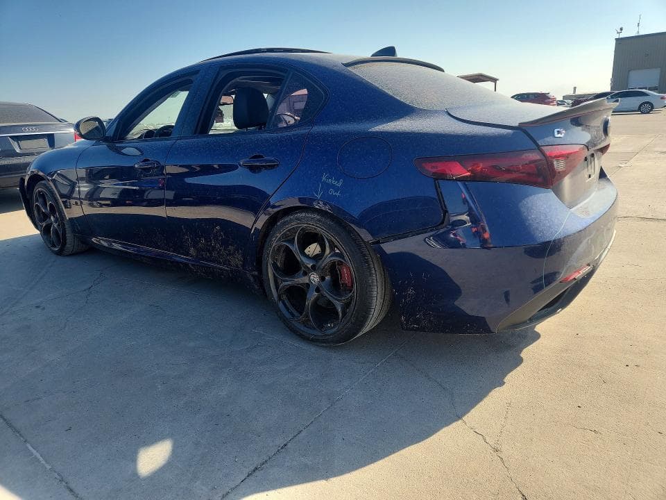 2017 ALFA ROMEO GIULIA TI 2