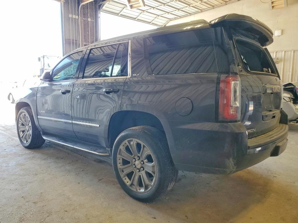 2018 GMC YUKON SLT 2