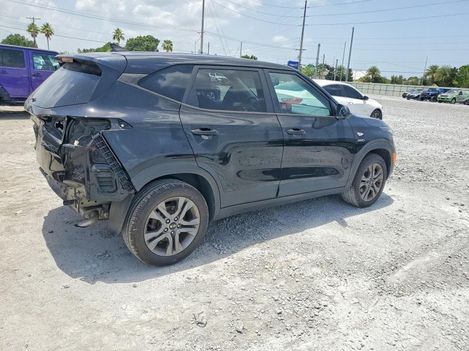 2021 KIA SELTOS LX 3