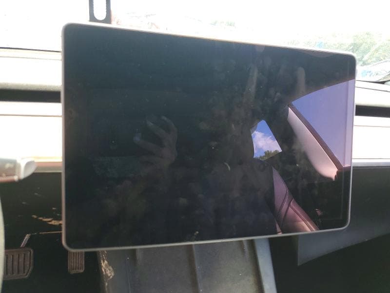 2021 TESLA MODEL 3 9
