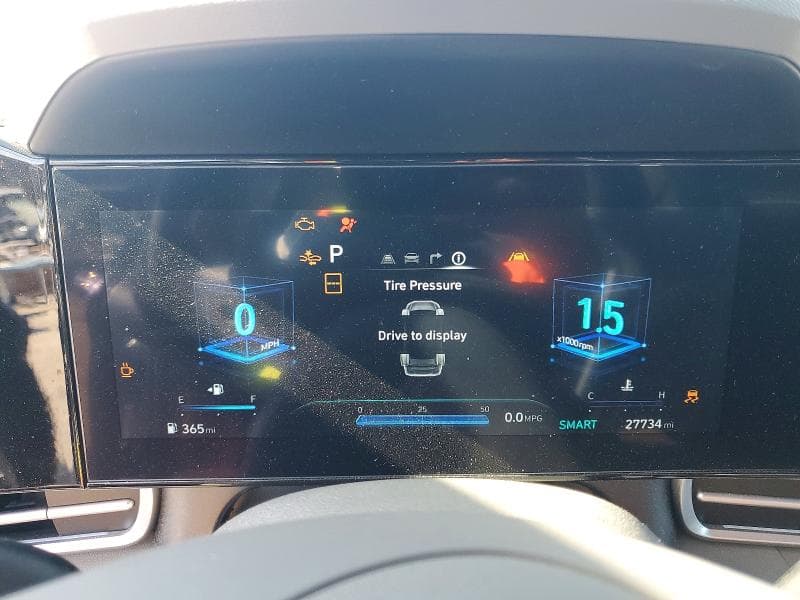 2024 HYUNDAI ELANTRA SEL 9