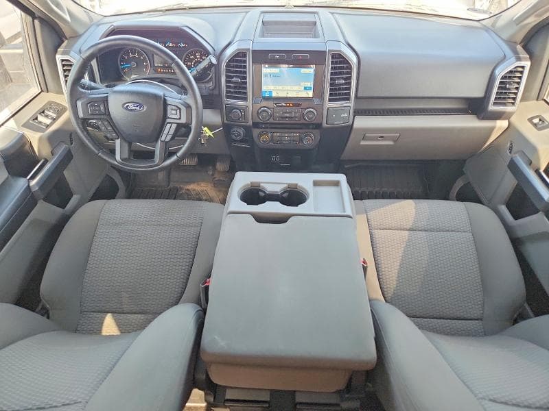 2017 FORD F150 SUPERCREW 8
