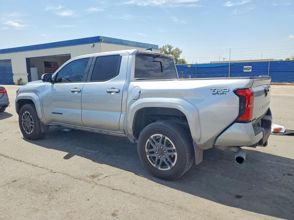2024 TOYOTA TACOMA TRD SPORT 2