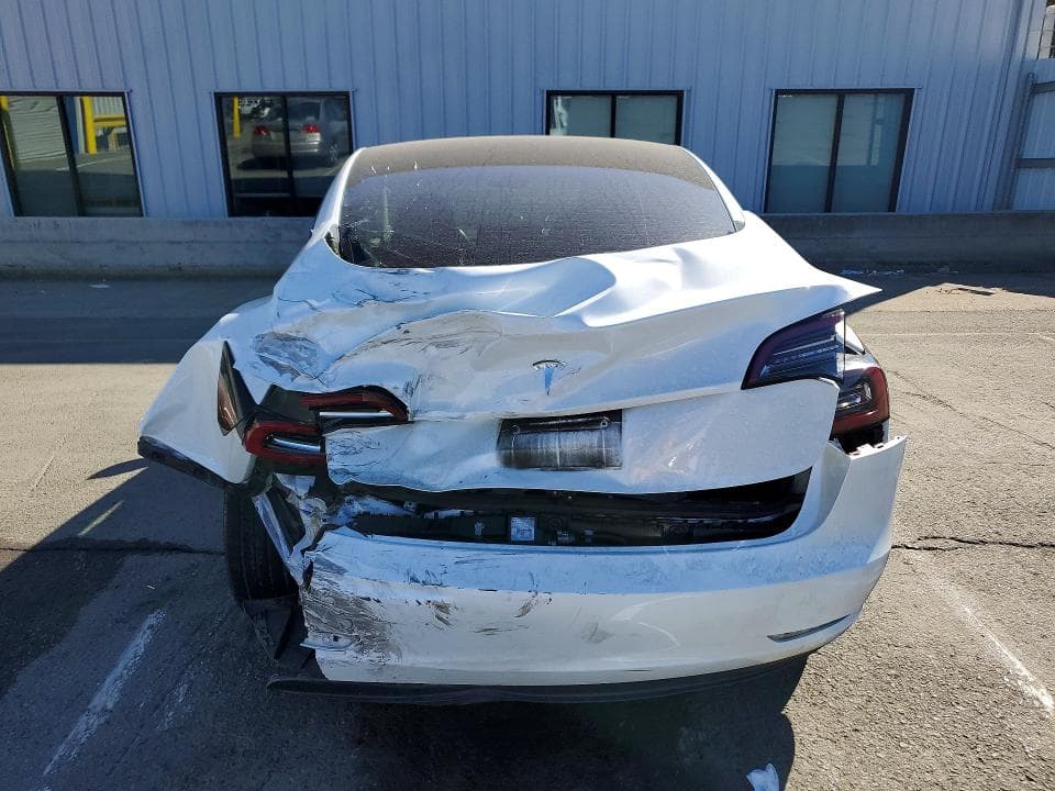 2023 TESLA MODEL 3 6
