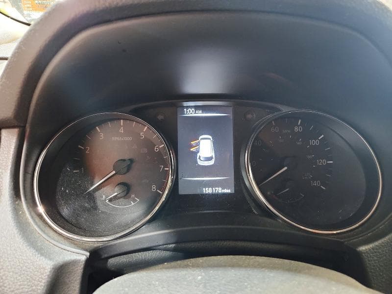 2017 NISSAN ROGUE SV 9