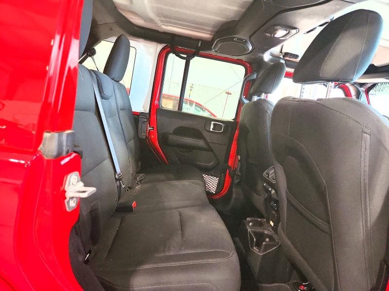 2018 JEEP WRANGLER UNLIMITED SAHARA 10