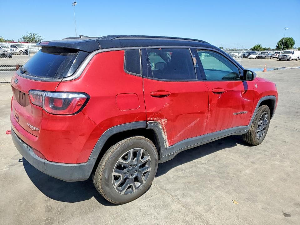 2019 JEEP COMPASS TRAILHAWK 3