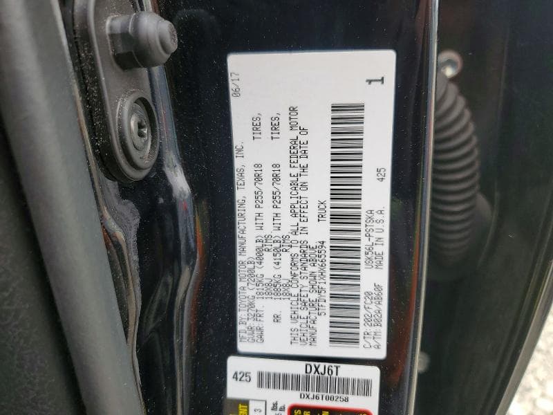 2017 TOYOTA TUNDRA SR5 12