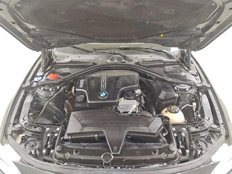 2017 BMW 320 I 11