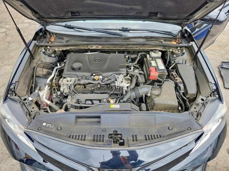2020 TOYOTA CAMRY LE 11