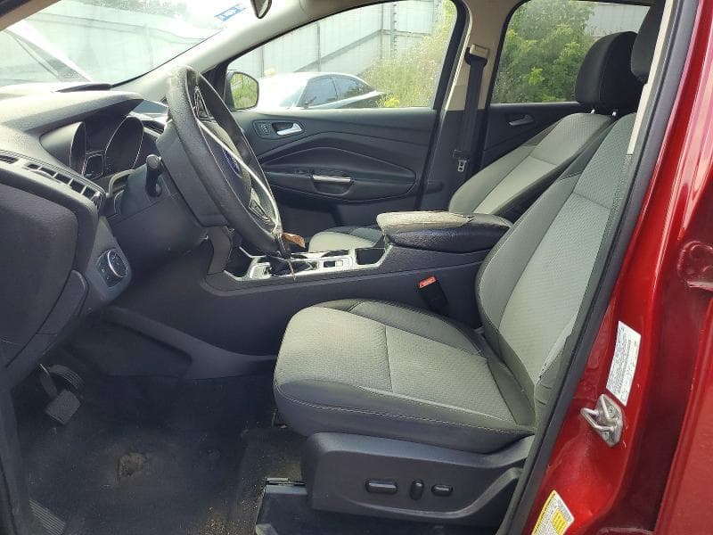 2017 FORD ESCAPE SE 7