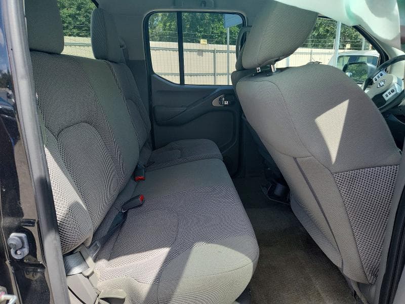 2018 NISSAN FRONTIER SV 10