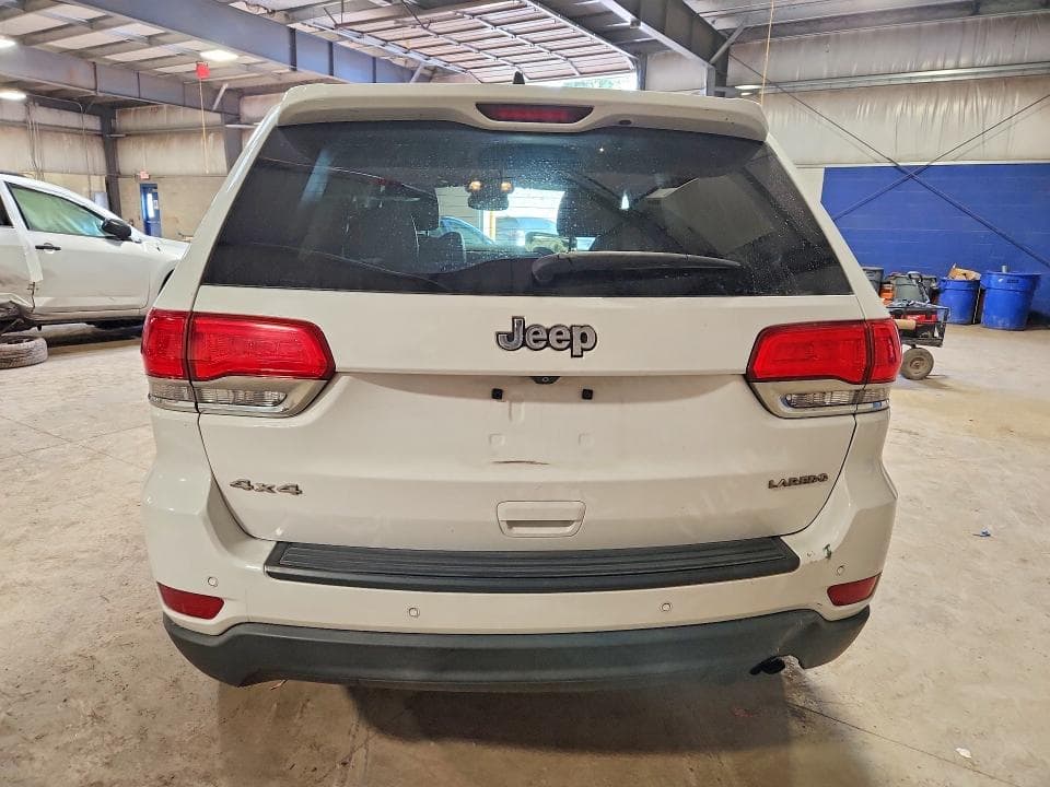 2018 JEEP GRAND CHEROKEE LAREDO 6