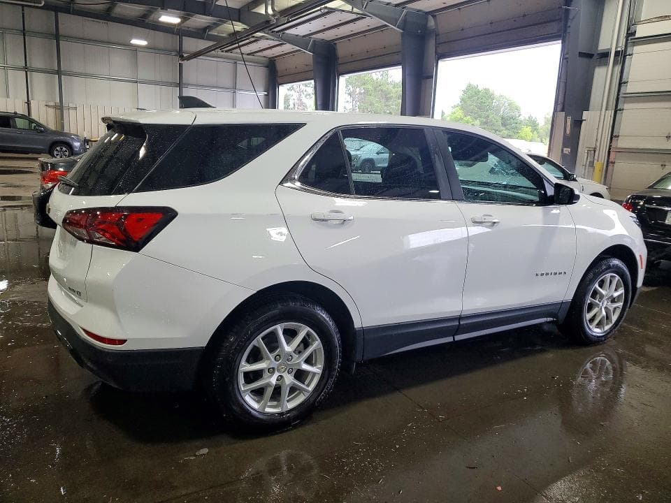 2024 CHEVROLET EQUINOX LT 3