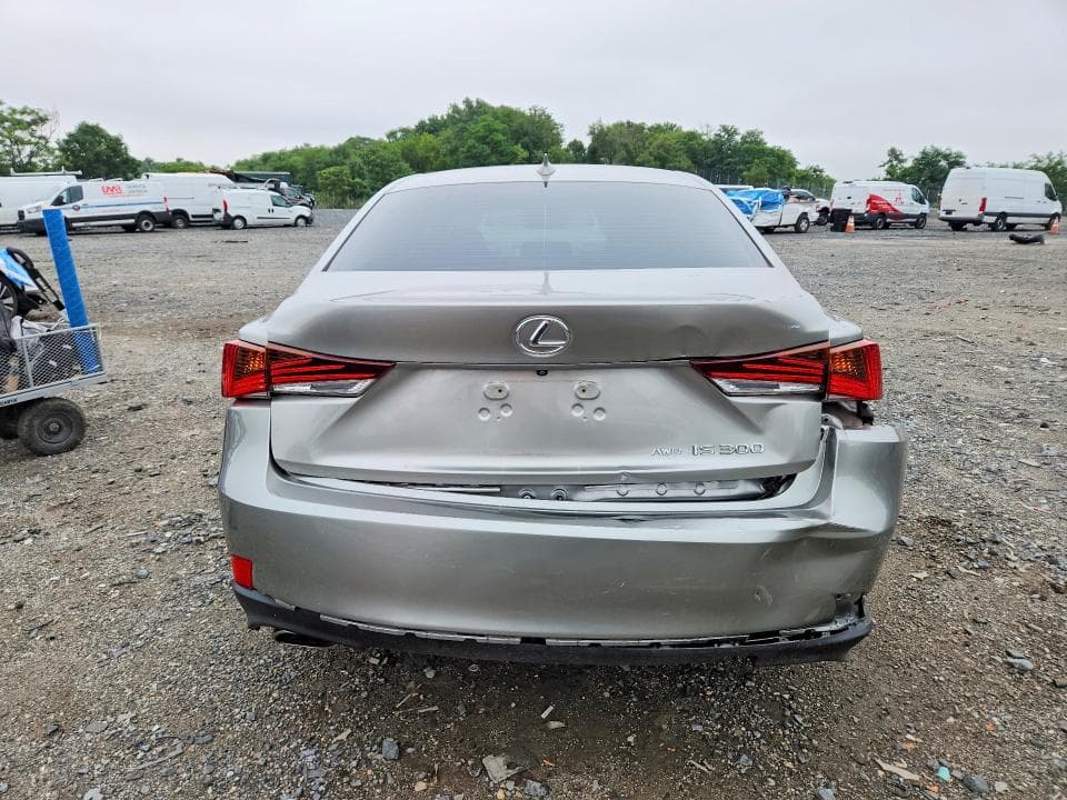 2020 LEXUS IS 300 6