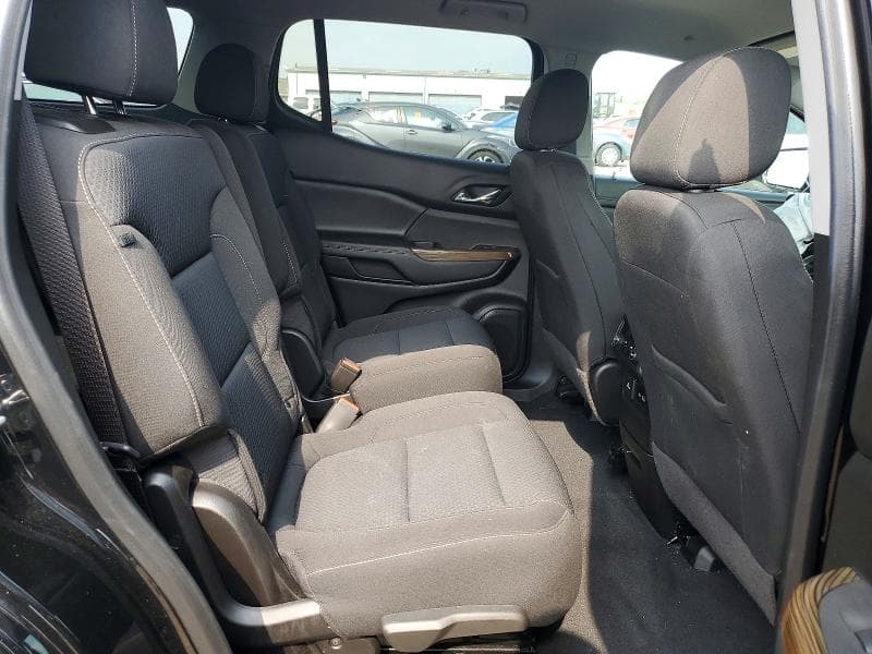 2022 GMC ACADIA SLE 11