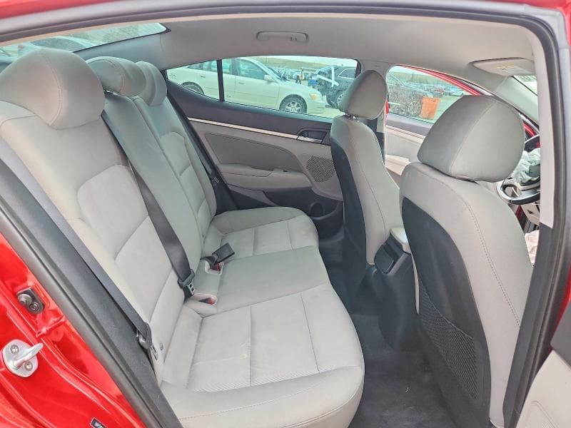 2017 HYUNDAI ELANTRA SE 10