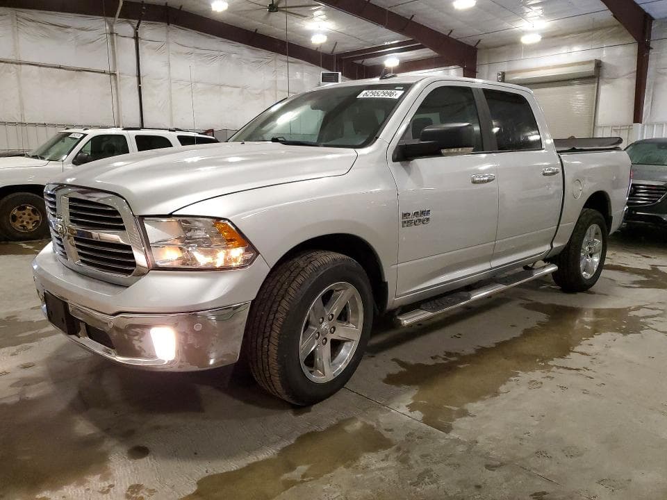 2018 RAM 1500 SLT - 1
