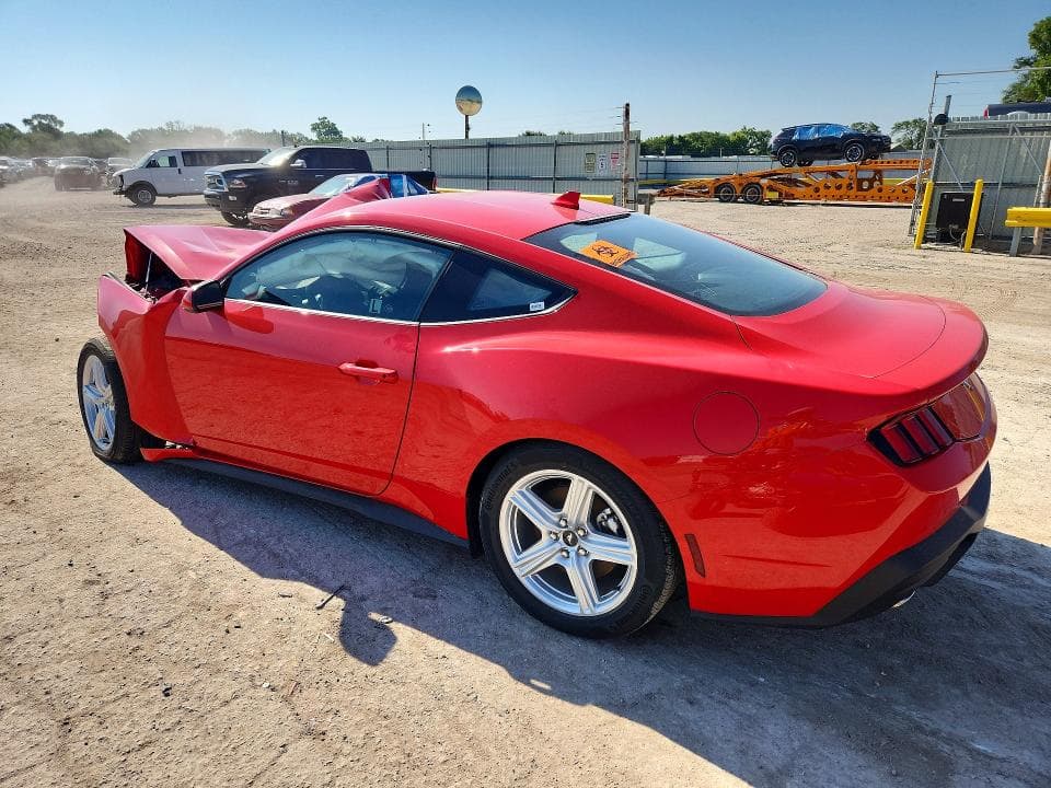 2026 FORD MUSTANG 2