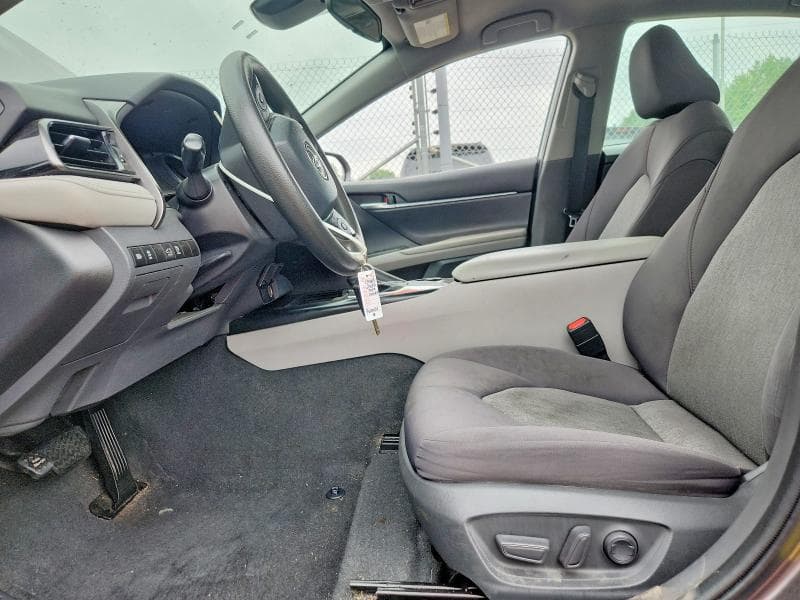 2020 TOYOTA CAMRY LE 7