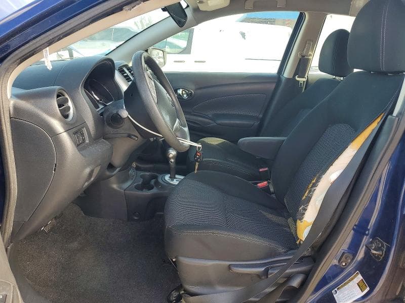 2019 NISSAN VERSA SV 7