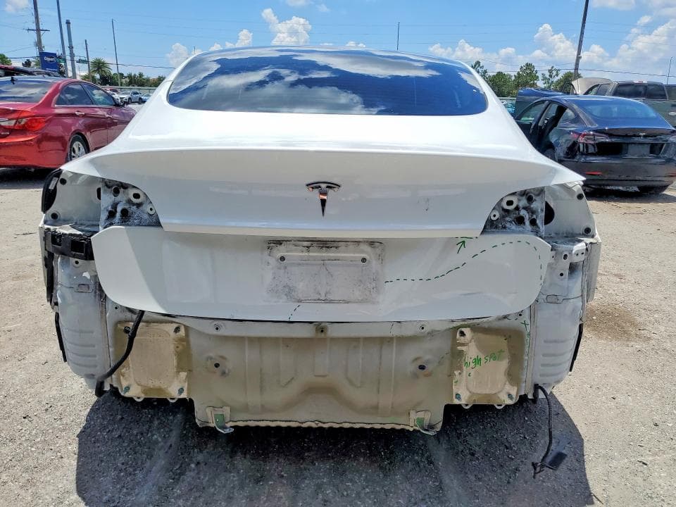2022 TESLA MODEL 3 6