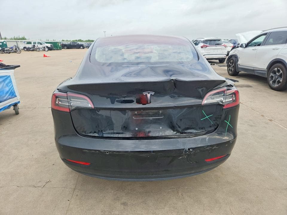 2018 TESLA MODEL 3 6