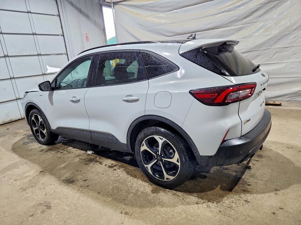 2025 FORD ESCAPE ST LINE SELECT 2