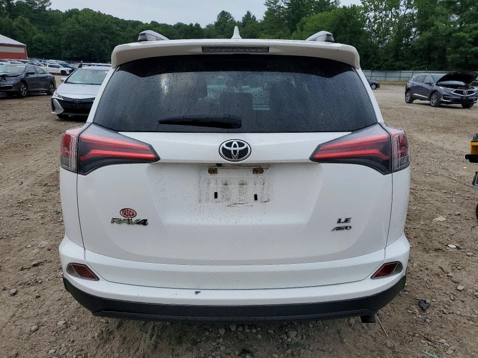 2017 TOYOTA RAV4 LE 6
