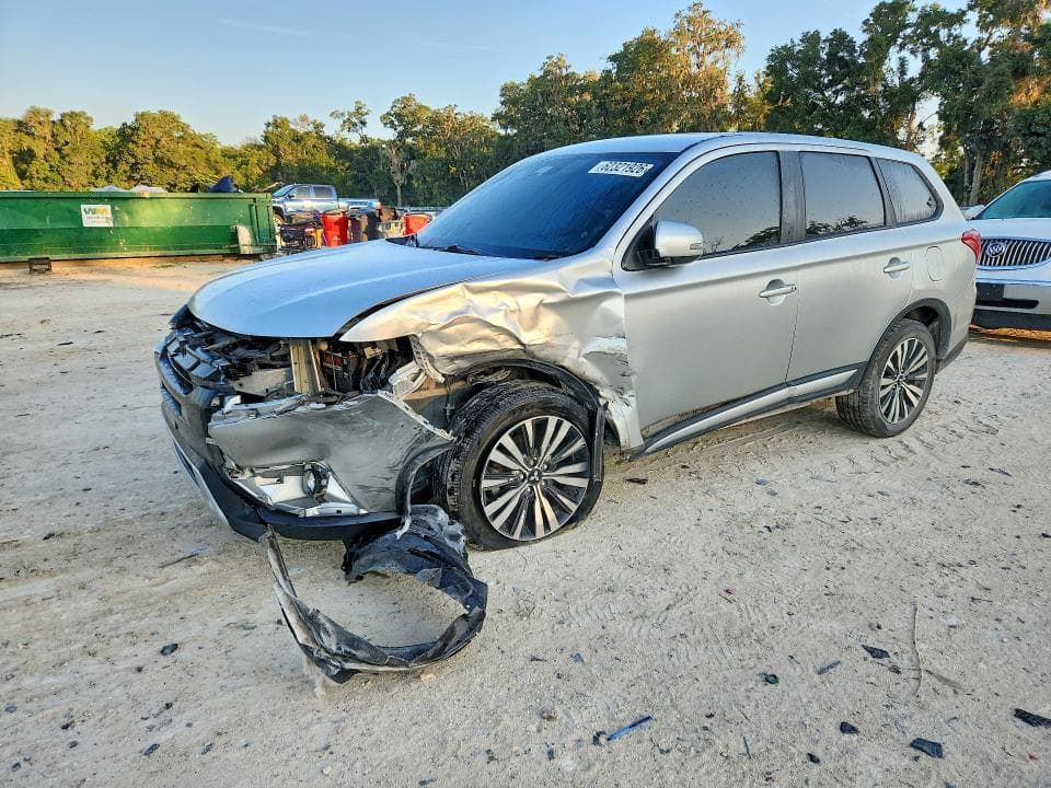2020 MITSUBISHI OUTLANDER SE - 1