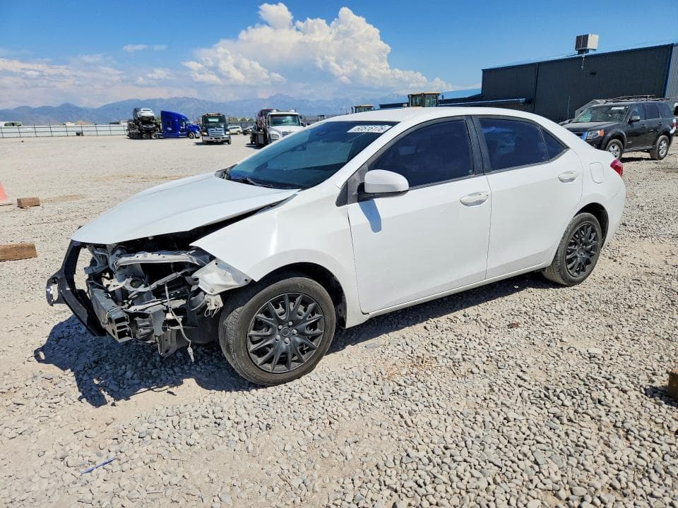 2017 TOYOTA COROLLA LE