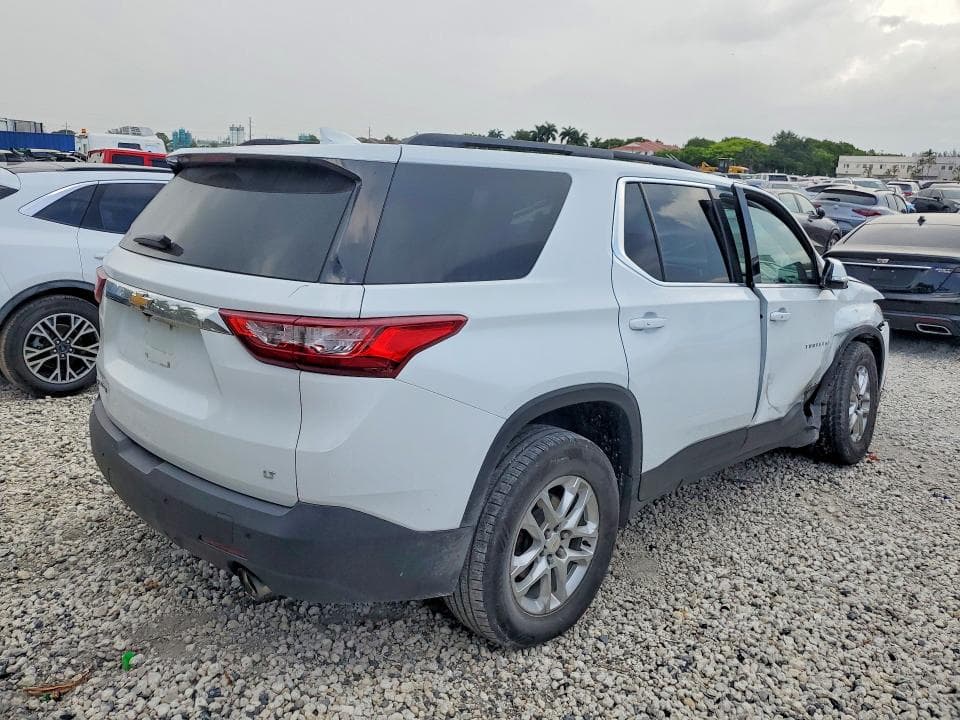 2020 CHEVROLET TRAVERSE LT 3